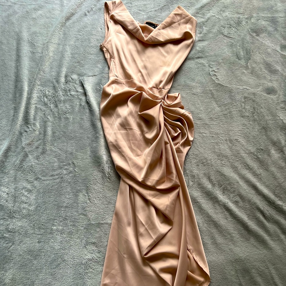 PRETTYLITTLETHING Champagne Satin Off The Shoulder Draped Skirt Midi Dress 💗